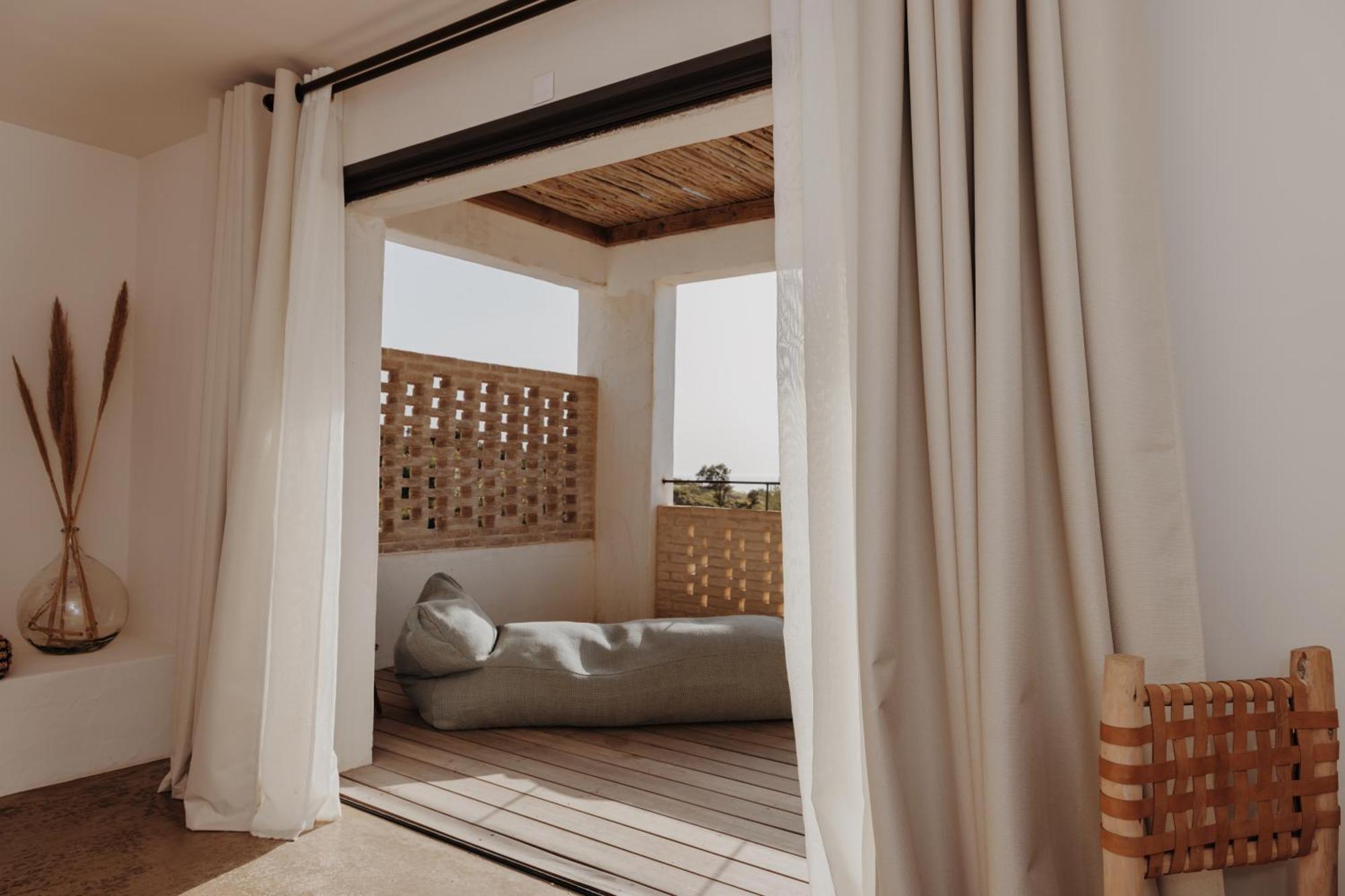 Villa Flaka Boutique Hotel Confidentiel Et Convivial Cargese Luaran gambar